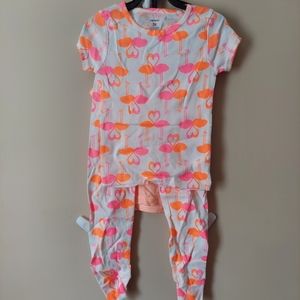 Brand new Carters girls 3 piece set size 3T